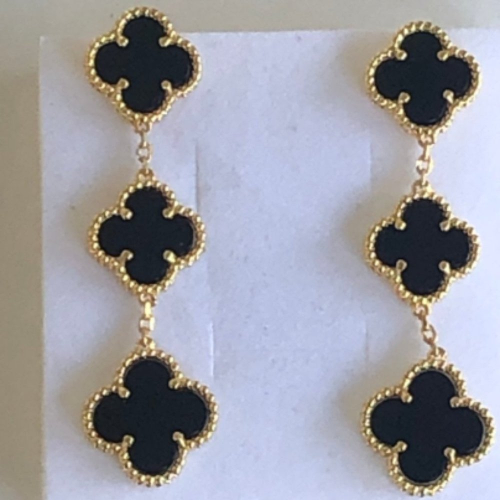 3 Drop Solid Onyx Stone Clover Earrings